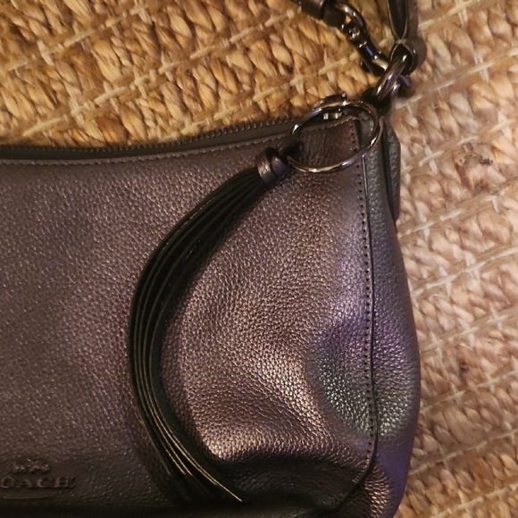Coach Brown Leather Classic Shoulder Bag - Picture 4 of 13